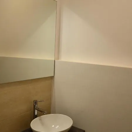 Apartamento Ferienwohnung Mit Blick Auf Den Comer See Valmadrera