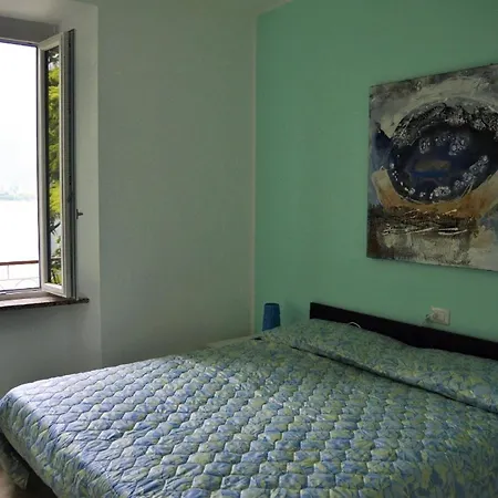 Ferienwohnung Mit Blick Auf Den Comer See