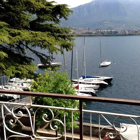 아파트 Ferienwohnung Mit Blick Auf Den Comer See *