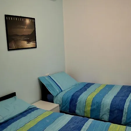 Appartement Ferienwohnung Mit Blick Auf Den Comer See Valmadrera